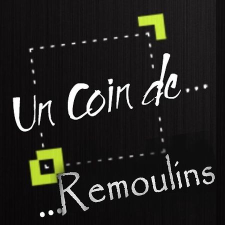 Hotel Moderne Un Coin De ... Remoulins Exterior foto